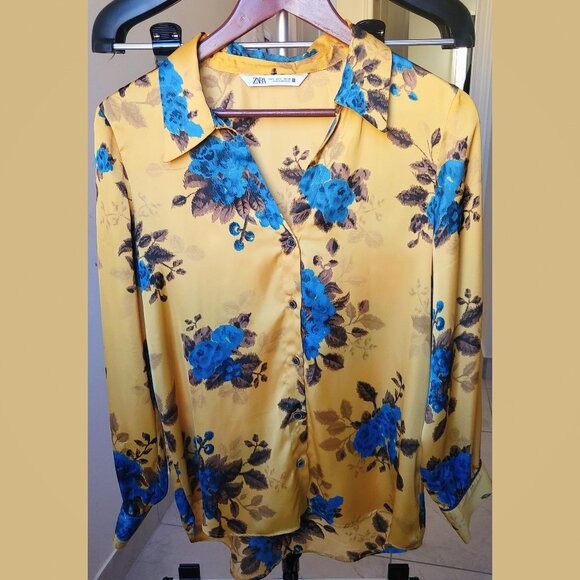 Zara Floral Blouse - Picture 1 of 6